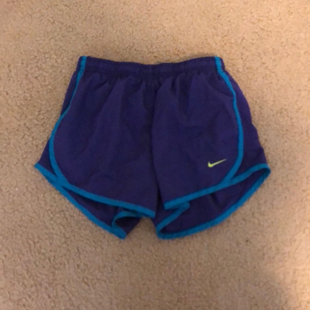 nike girls running shorts